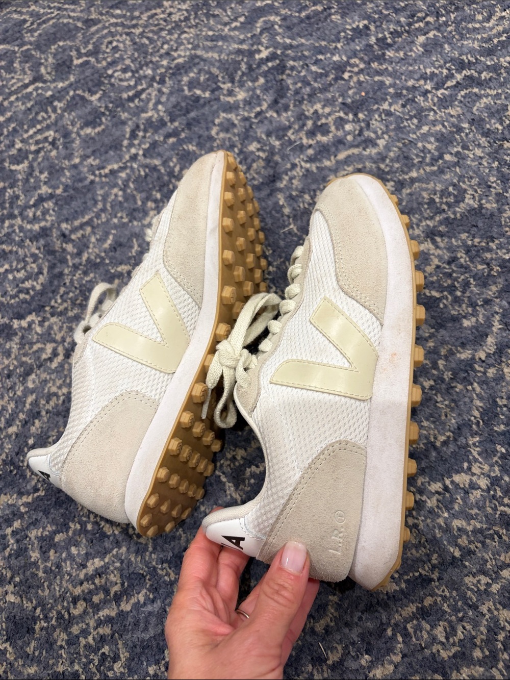 Veja Cream & White Mesh Suede Trail Runner Sneakers